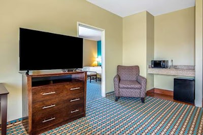 La Quinta Inn & Suites by Wyndham Iowa