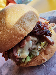 Photo n°2 de LA BURGER MOBILE à Treffléan (Restauration rapide)