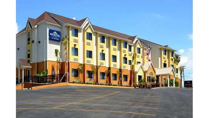 Microtel Inn & Suites by Wyndham New Braunfels