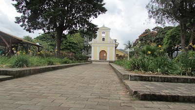 Photos of Iglesia Amo Jes&uacute;s de Yanaconas