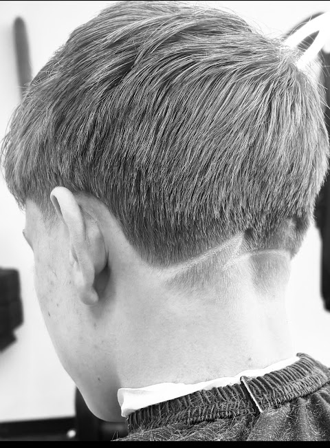 Chap's Barbershop by null