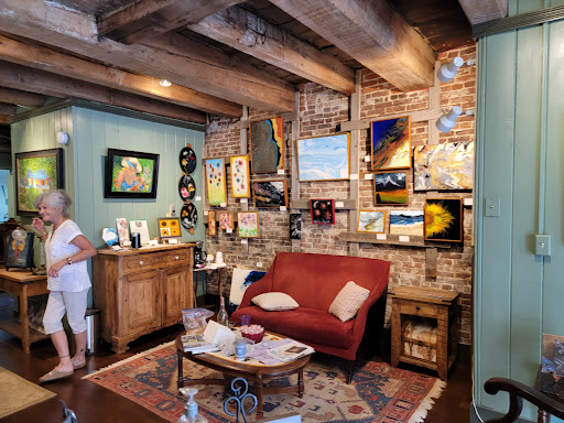 Michel Paul Artist Studio - Thumbnail
