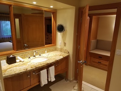 Photos of Quail Lodge & Golf Club