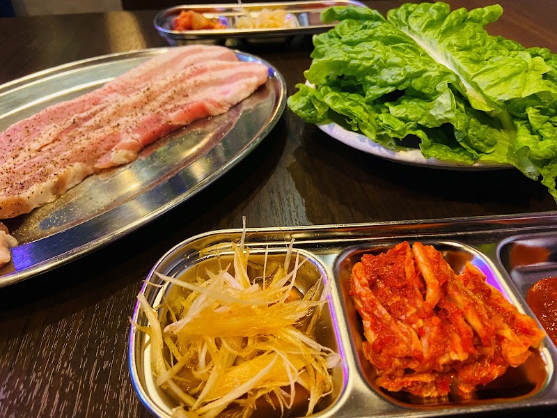 韓国居酒屋 ダイフク食堂