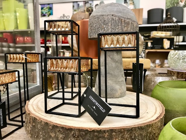 Moens Garden Center