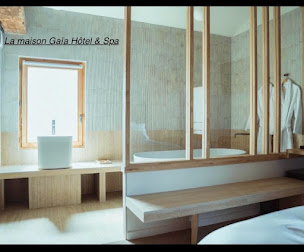 Photo n°47 de ALEX CARRELAGE 66 à Perpignan (Service de pose de parquet)