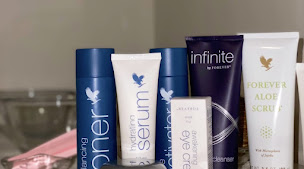 Photo n°7 de « Coiffure & Soins Bien-Être à Domicile avec Marlène Courby » à Francheville (Salon de coiffure)