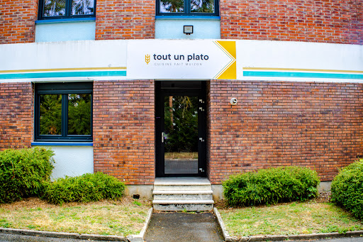 Toutunplato
