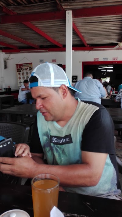 Photos of Tienda "El Qundio"
