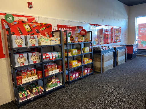 Hickory Farms at Valley Mall Plaza - Thumbnail