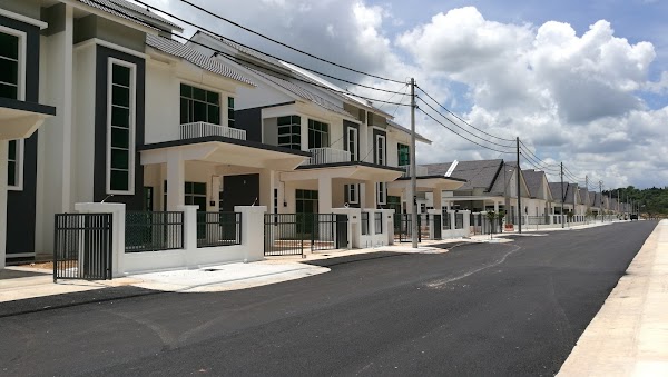 Taman Tunku Intan Safinaz 06000 Jitra Kedah Malaysia
