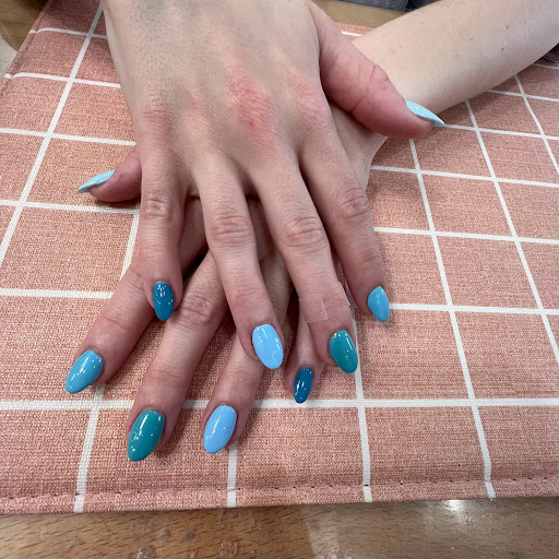 NAILY RUEIL - Thumbnail