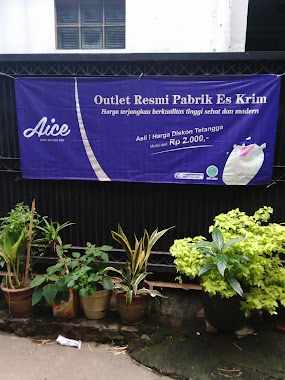 Aice Outlet Resmi Es Krim, Author: Ivan Fadhil