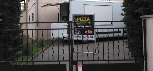 Photo 6 - Westruck Pizza & burger