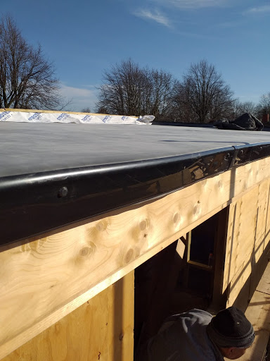 Rubber4Roofs - Visual