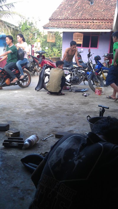 Photos of Kios Pulsa Sembako & Bengkel Heri
