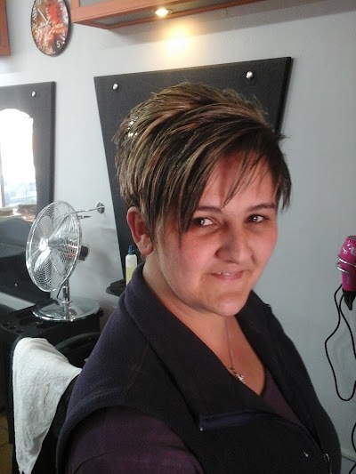 Photos of Lady Monroes Hair and Beauty Salon