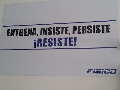 Photos of F&iacute;sico Training