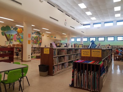 Kaimukī Public Library