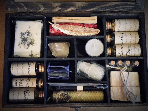 Folklore - Visual