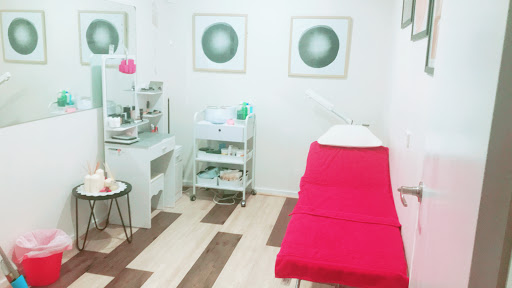 Nu Luk Beauty Salon - Thumbnail