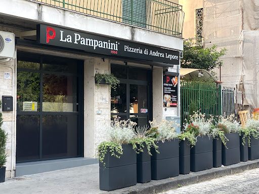 La Pampanini - Street