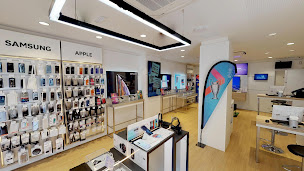 Photo n°24 de Boutique SFR Cluses à Cluses (Opérateur téléphonique)