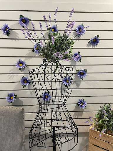Serendipity Closet Gallery - United States