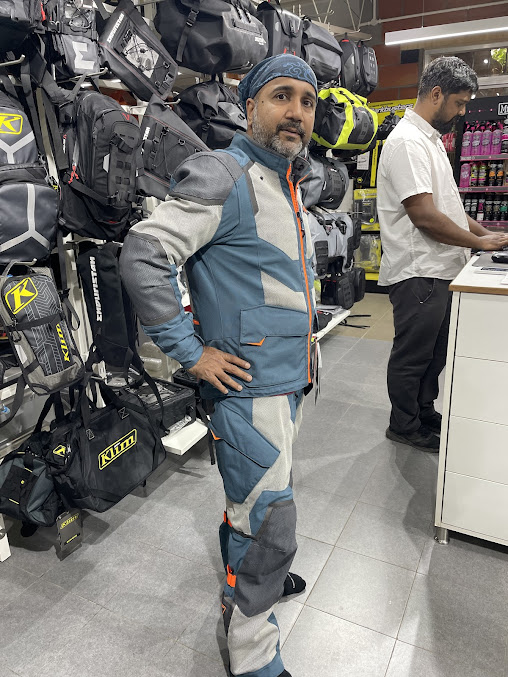 Af1qipm 7kq3xosi2pxhrr Re4s8pzespaxwaoq68vdu=s677 K No