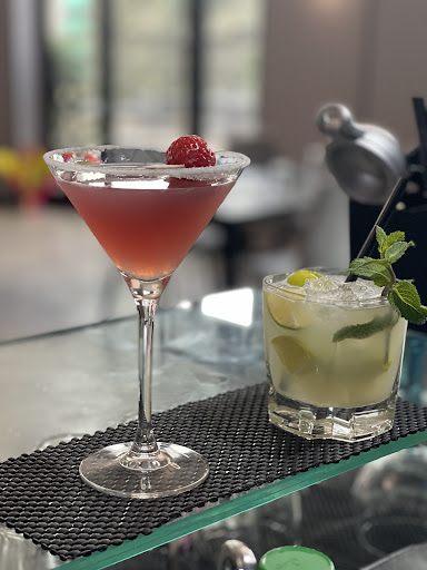 Rosé Tivoli - Thumbnail