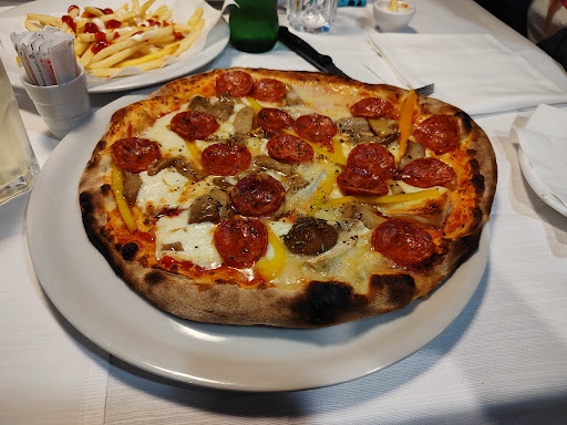 Pizzeria Ristorante La Nuova Campello - Thumbnail