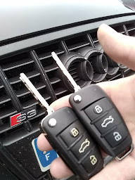 Photo n°2 de Cordonnerie Clés & Clés Auto Broderie Pirot - Lorient à Lorient (Serrurier)