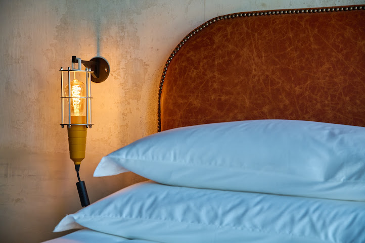 MOAGEM - Industrial Lodge by null