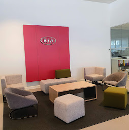 Photo n°9 de Le Village NEUBAUER à Saint-Denis (Concessionnaire Volkswagen)