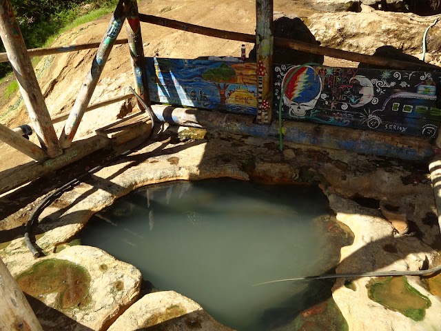 Umpqua Hot Springs