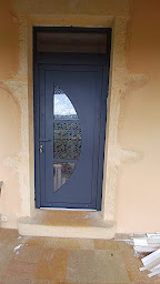 Photo n°5 de Dubessy Pere Et Fils à Chauffailles (Fournisseur de fenêtres)