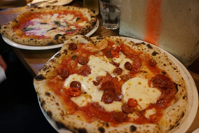 Dante's Woodfired Pizzeria