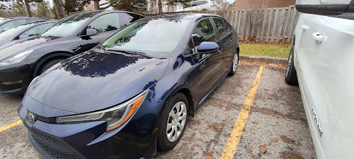 Hertz Car Rental - Waterloo - 133 Weber Street North HLE - Thumbnail