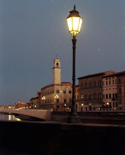 Toscana Light Srl
