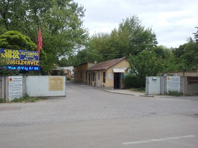 Photos of Zr&iacute;nyi Cukr&aacute;szat