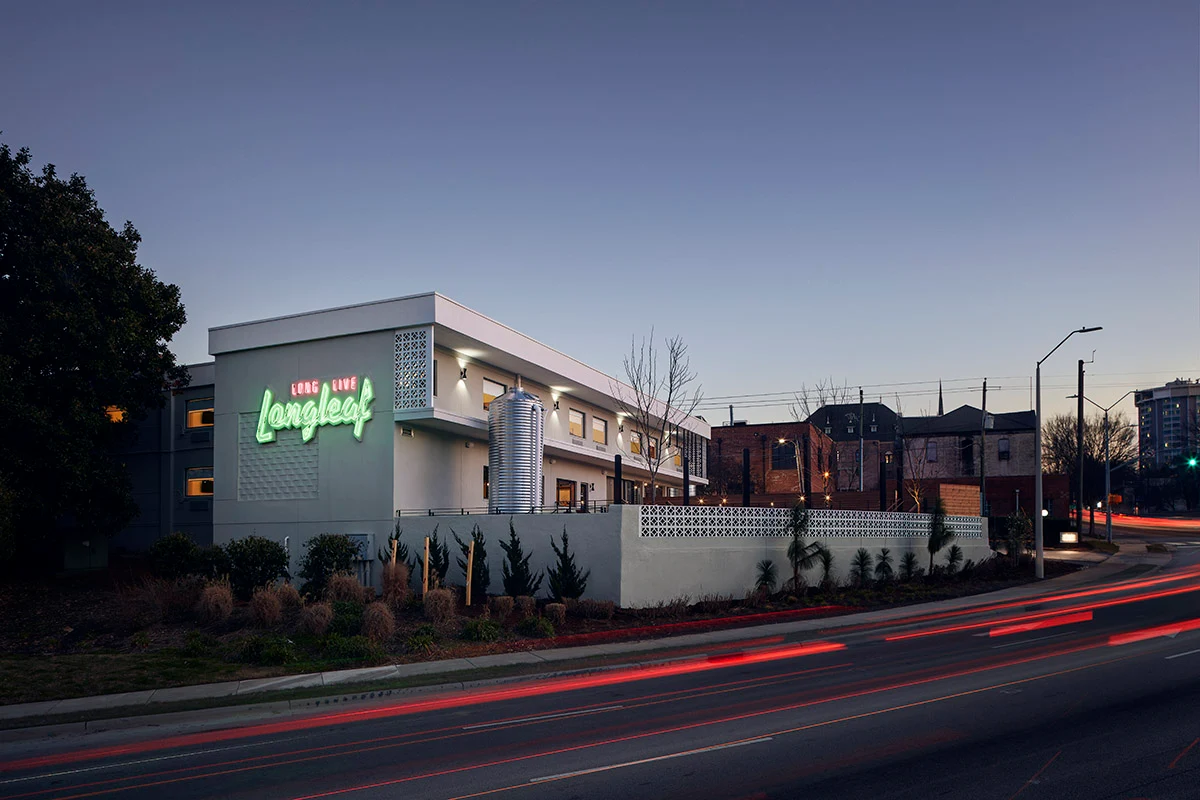 The Longleaf Hotel and Lounge
