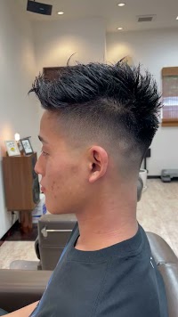 髪切屋くわがた 桑形理容室