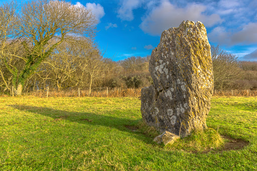 Devil's Quoit - Standing Stone - Visual