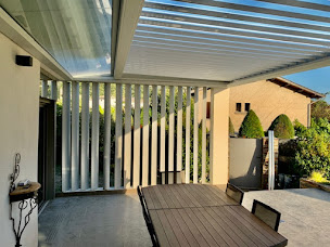 Photo n°22 de ALPES PERGOLA BIOCLIMATIQUE à Grenoble (Menuisier)