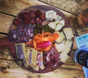 Photo n°31 de la Guinguette de la Neuve à Lyas (Bar)