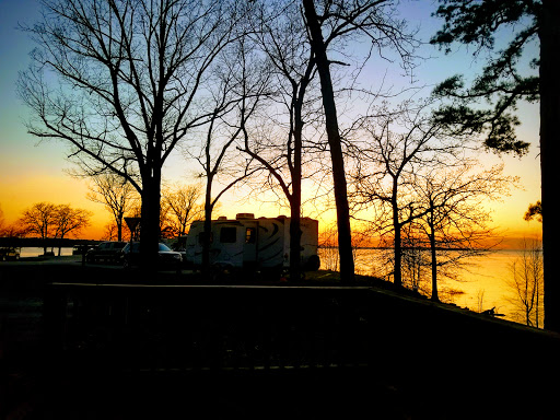 Overlook Point Boat Ramp