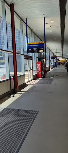 Métro Longueuil - Thumbnail
