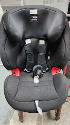 Photo n°15 de Vide grenier permanent Capens Ô LOCAL Chez Céline à Capens (Dépôt-vente)