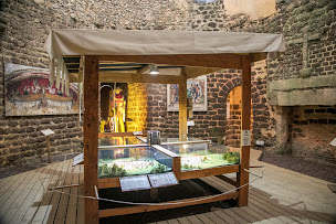 Photo n°10 de Tour Grise à Verneuil d'Avre et d'Iton (Attraction touristique)