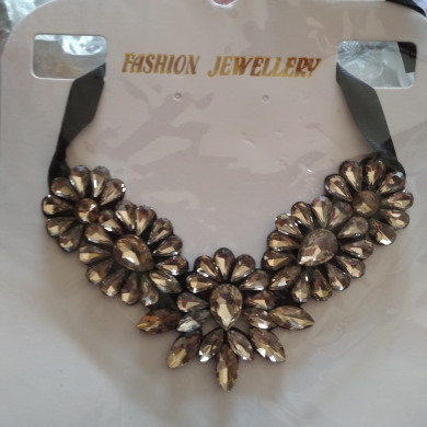 Western choker